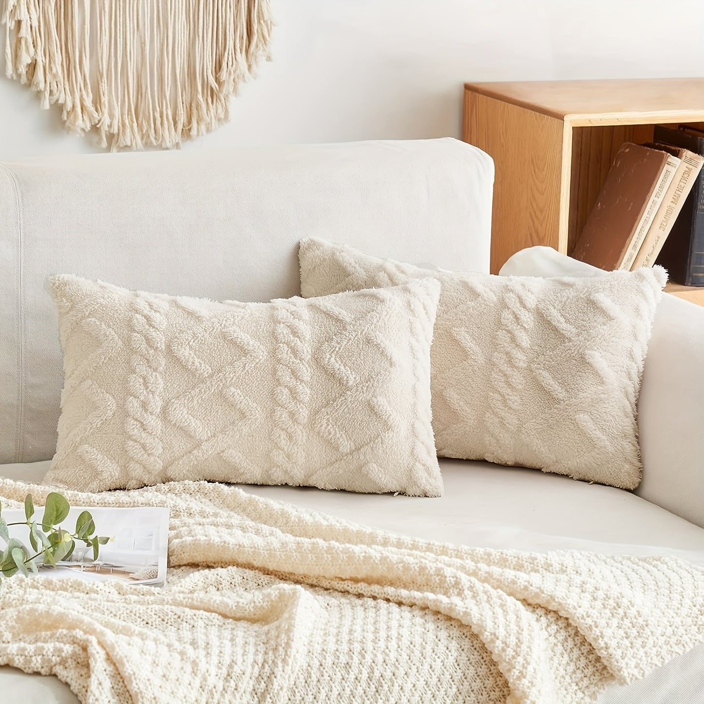 Kissenhülle mit geometrischem Muster – Weiche Plüsch-Oberfläche mit Reißverschluss