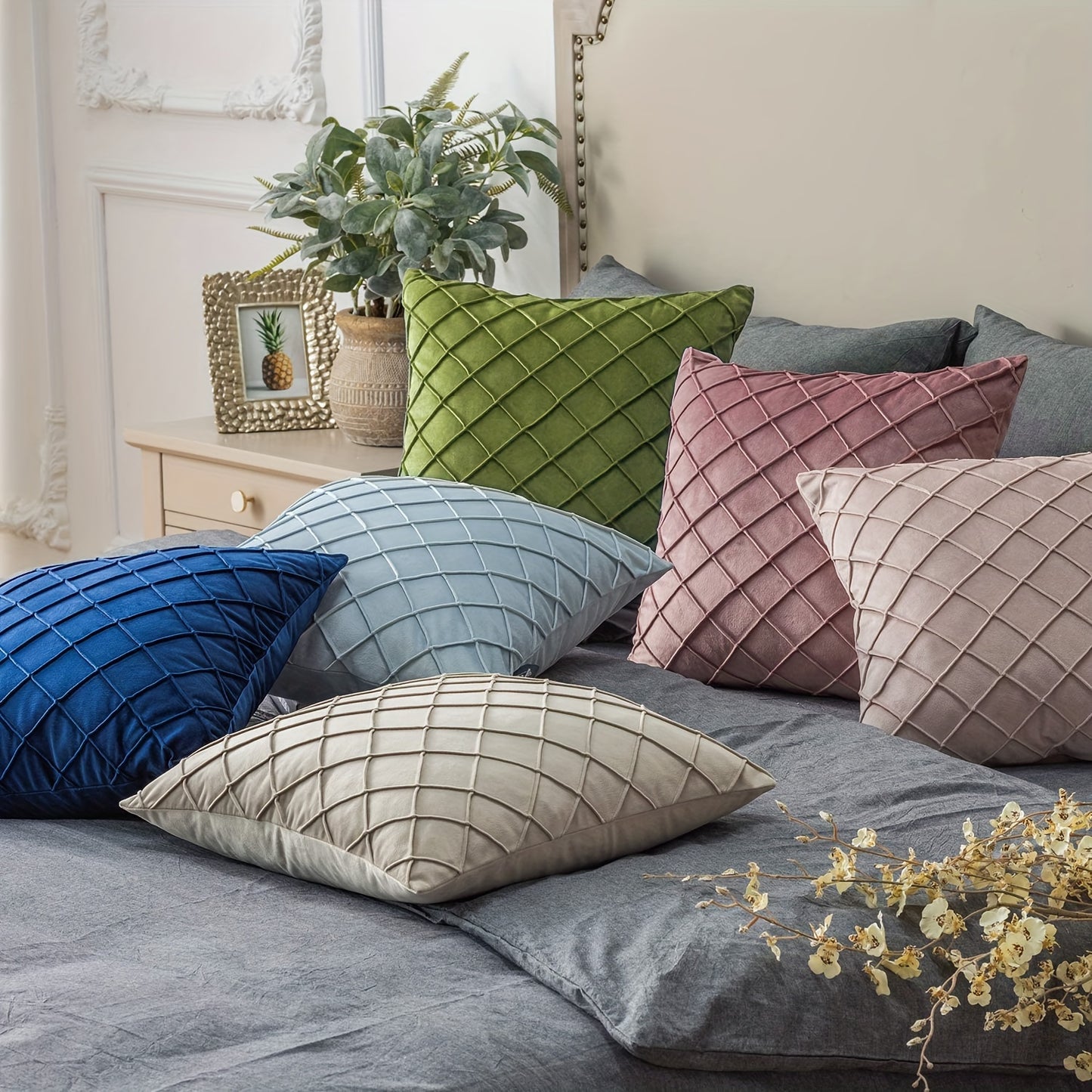 Dekorative Kissenhülle mit modernem Diamantmuster