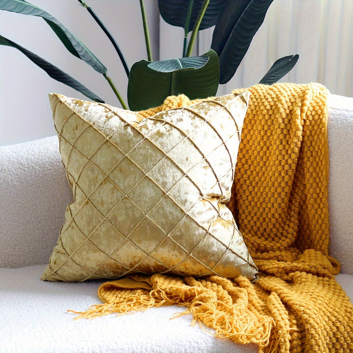 Dekorative Kissenhülle mit modernem Diamantmuster